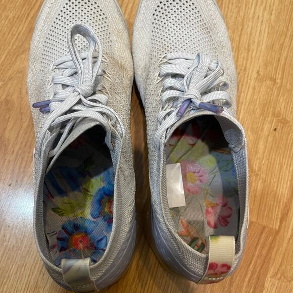 Nike Vapormax Flyknit 2 Floral - Picture 8 of 10